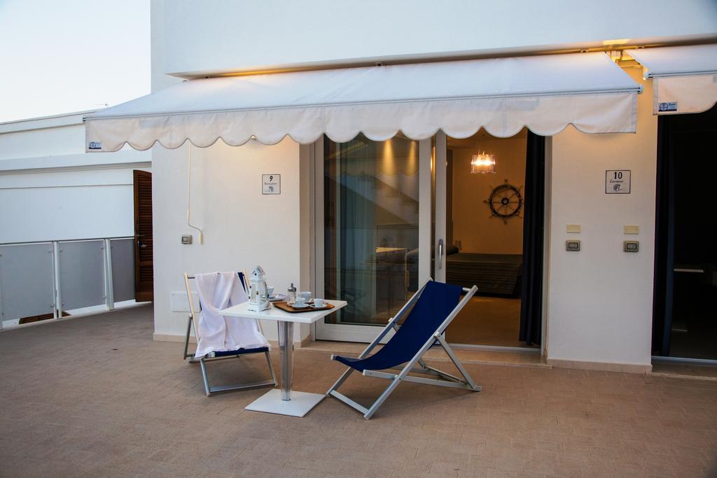 La Corte Di Leuca Residence Santa Maria di Leuca Rum bild